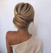 Shoulder length hairstyle for fine hair. 64 Incredible Hairstyles For Thin Hair Lovehairstyles Hair Styles Long Hair Styles Wedding Hairstyles