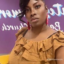 Brandy Ponder's Instagram, Twitter & Facebook