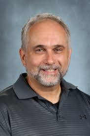 Leslie Hazelwood's Instagram, Twitter & Facebook