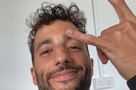 4th 🙂 merci team. Fist bumps all round 👊🏼