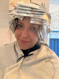 Hair Transformation💇🏽‍♀️ From a very damaged, dry uneven frizzy mane to a  gorgeous glossy, beautiful colour and with such a big chop off! I am so  happy with it! Thank you so