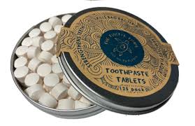 Eine vegane zahnpasta mit natürlichen inhaltsstoffen, plastikfrei und ohne allergene. Toothpaste Tablets 125 Tablets Turtle Tribe Plastic Free Farm Fresh Organics