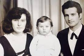 Предлагаем топ 100 песен по исполнителю, здесь только лучшие композиции. Den Rozhdeniya Kuzmy Skryabina Biografiya I Luchshie Hity Pevca