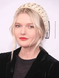 Sophie kennedy clark from aberdeen is a model and actor. Sophie Kennedy Clark Filmstarts De