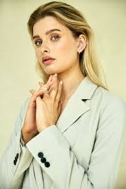 Emily Vass's Instagram, Twitter & Facebook