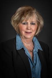 Dexter Realtors®with a full staff of professional agents to help