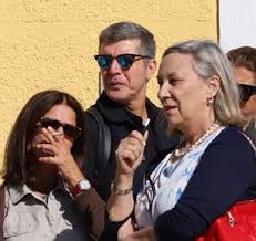 João baião was born on october 8, 1963 in buraca, portugal. Joao Baiao Quase Casou Ator Que Esta De Luto Pela Mae Fala Do Dia Em Que Ia Subir Ao Altar Nacional Flash