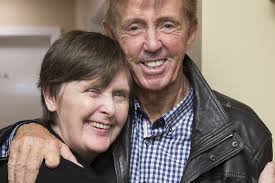 Dickie Rock performs duet with Tommy at Earlsbrook