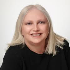 Mary Butkus's Instagram, Twitter & Facebook