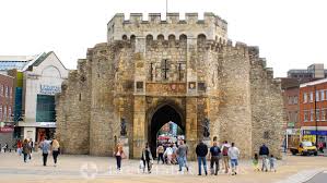 Visit farms and wineries nearby. Southampton Sehenswurdigkeiten