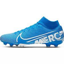 Phantom, mercurial, tiempo und nike ist unter anderem ausrüster des fc barcelona, atlético madrid und werder bremen sowie. Deviazione Tuttavia Fai Una Foto Fussballschuhe Nike Fascio Fermati A Sapere Nylon