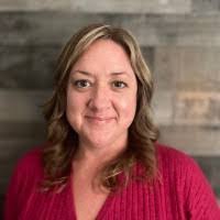 Donna Pinzone's Instagram, Twitter & Facebook