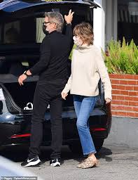 Adultery movies about cheating wife, husband infidelity. Lisa Rinna And Harry Hamlin Spotted Filming Real Housewives Of Beverly Hills Daily Mail Online