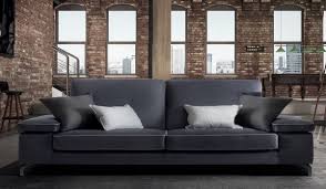 Scopri la vendita cuscini di design per aggiungere note di colore ai tuoi spazi, sedie, poltrone, divani, ovunque tu voglia stile! Devi Scegliere I Cuscini Per Il Divano Scopri Quanti E Di Che Tipo