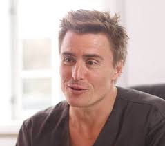 Philip Pfeiffer Plastikkirurg