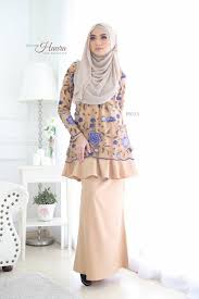 During the hari raya, the malays would celebrated by performing the eid prayers, holding a grand feast and visiting friends, relatives and neighbours. Baju Kurung Moden Lace Cheap Online
