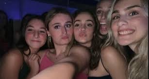 Ruth Boles's Instagram, Twitter & Facebook