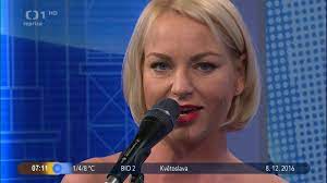 Vyučila se prodavačkou ve zlatnictví. Martina Partlova A Cechomor Promeny Youtube