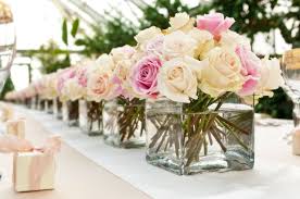 Bulk Roses To Create Mesmeric Wedding Affairs Rose Centerpieces Wedding Flower Centerpieces Wedding Wedding Table Flowers