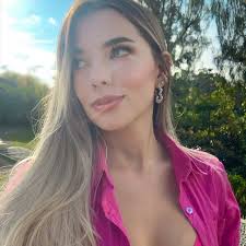 Valeria Mesa ♥️ (@valeriamesa07) • Threads, Say more