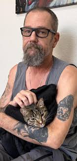 Our Karl. I heard that Karl had an infection and has been in hospital  lately. Although i normally don't encourage meddling in other people's  business, i thought I would mention it because