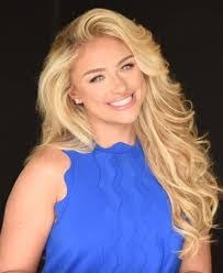 Abigail Foster's Instagram, Twitter & Facebook