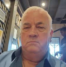 In a sea of Foxbody Mustangs in the world of drag racing, this unit still  managed to stand out to us. This IMMACULATE fresh build caught both our eye  and our ear