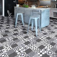 Ce meuble de rangement pas cher avec étagères et placards en bois mélaminé accueillera vos produits. Revetement Pvc 4m Amadora 990d Carreaux De Ciment Gris Plaza Lagos