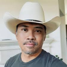 Charles Jimenez's Instagram, Twitter & Facebook