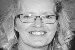 Lori Rowden's Instagram, Twitter & Facebook