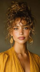 Tess Wright's Instagram, Twitter & Facebook