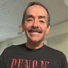 REMEMBERING WALTER: 💔🐾 We're sharing some of our favorite memories of  Walter the Weather Dog from over the years. 💔🐾 ⬇️ Relive the magic from  February 2019 when Walter visited UR's campus.