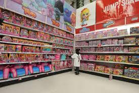 Find toys r us outlet locations. 5 Billion Reasons Toys R Us Struggles As Amazon Soars Wsj