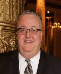 Doug Hewitt's Instagram, Twitter & Facebook