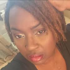 thought this chick ghosted me but she was actually in the psych ward for 2  weeks