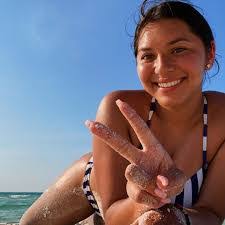 Casandra Rojas's Instagram, Twitter & Facebook