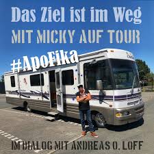 Die #carolinkebekus show vom 2. Apofika 03 Auf Tour Mit Micky Beisenherz Carolin Kebekus Lucas Vogelsang Bastian Bielendorfer Costa Meronianakis Das Ziel Ist Im Weg Podcast Podtail