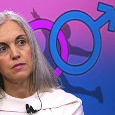 Tioårige Sam föddes som Iris