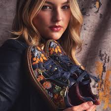 Spring Step Shoes (@SpringStepShoes) • Facebook