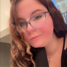 Are there any three or four leaf clovers available to give away?