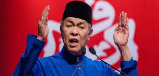 Parlamento ve umno yüksek konseyi seçimi. Umno Will Support New Govt Until Ge15 Zahid Hamidi Borneo Post Online