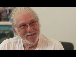 Gil Losi's Instagram, Twitter & Facebook