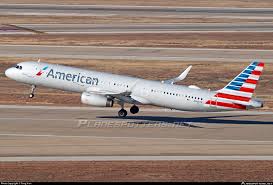 The cabin features large overhead. N146aa American Airlines Airbus A321 231 Wl Photo By Tong Xian Id 1022572 Planespotters Net