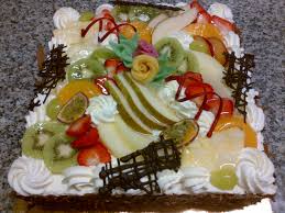 Biscuit Met Vers Fruit En Slagroom Eten En Drinken Desserts Biscuit Recepten