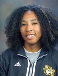 Smith sets her sights