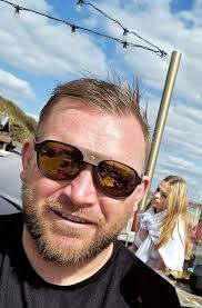 Conveyor belt assembly process