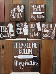 Nana's farmhouse we specialize in primitive home decor, country kitchen decor, & much more visit our website to see all that we offer! 20 Rustic Diy Kitchen Signs That Match Your Farmhouse Decor Diy Crafts
