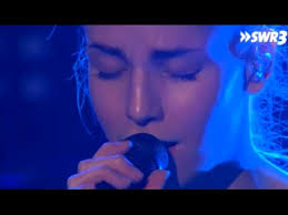 ELISA // STRONG (London Grammar)