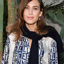 Every day i make an effort to get dressed. 11 Alexa Chung Hairstyles We Can T Stop Thinking About