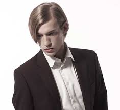The heavier hair length up front and on top contrasts perfectly with the mid fade to the sides and back. 60 Best Medium Length Hairstyles And Haircuts For Men 2018 Atoz Hairstyles